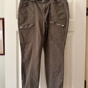 Women’s Soft Washed Brown Zip-Pocket Skinny Jeans